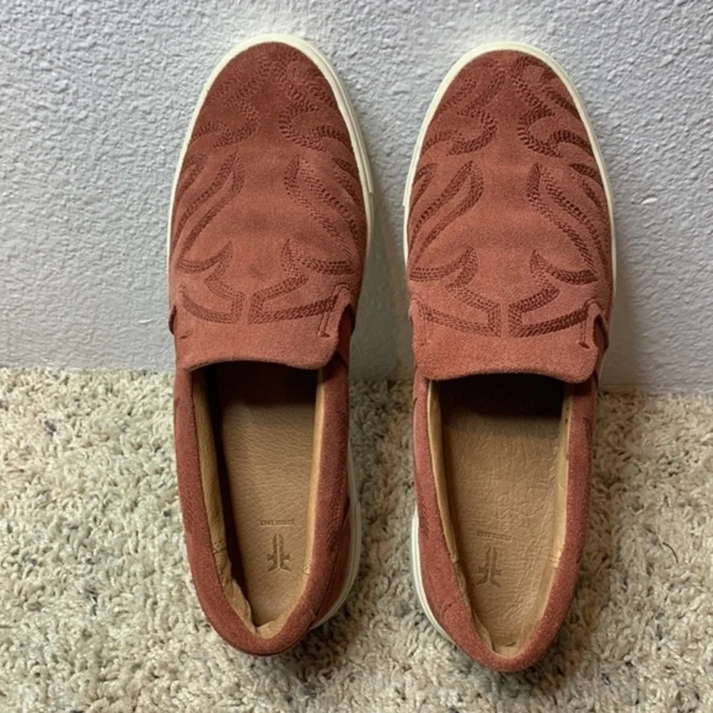 Frye Women's Ivy Primrose Slip on Sneaker sz 7.5